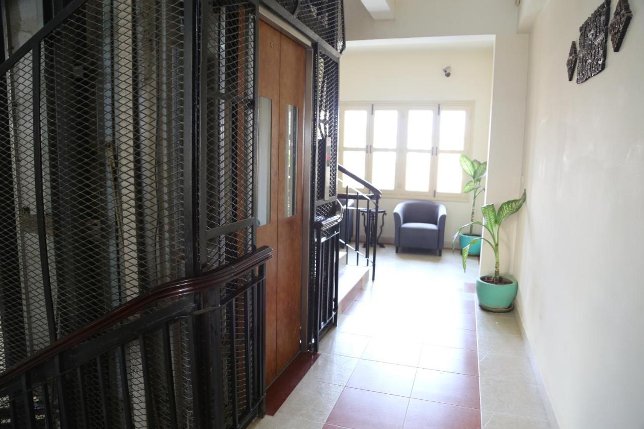 Grand Residence Phnom Penh Exterior foto