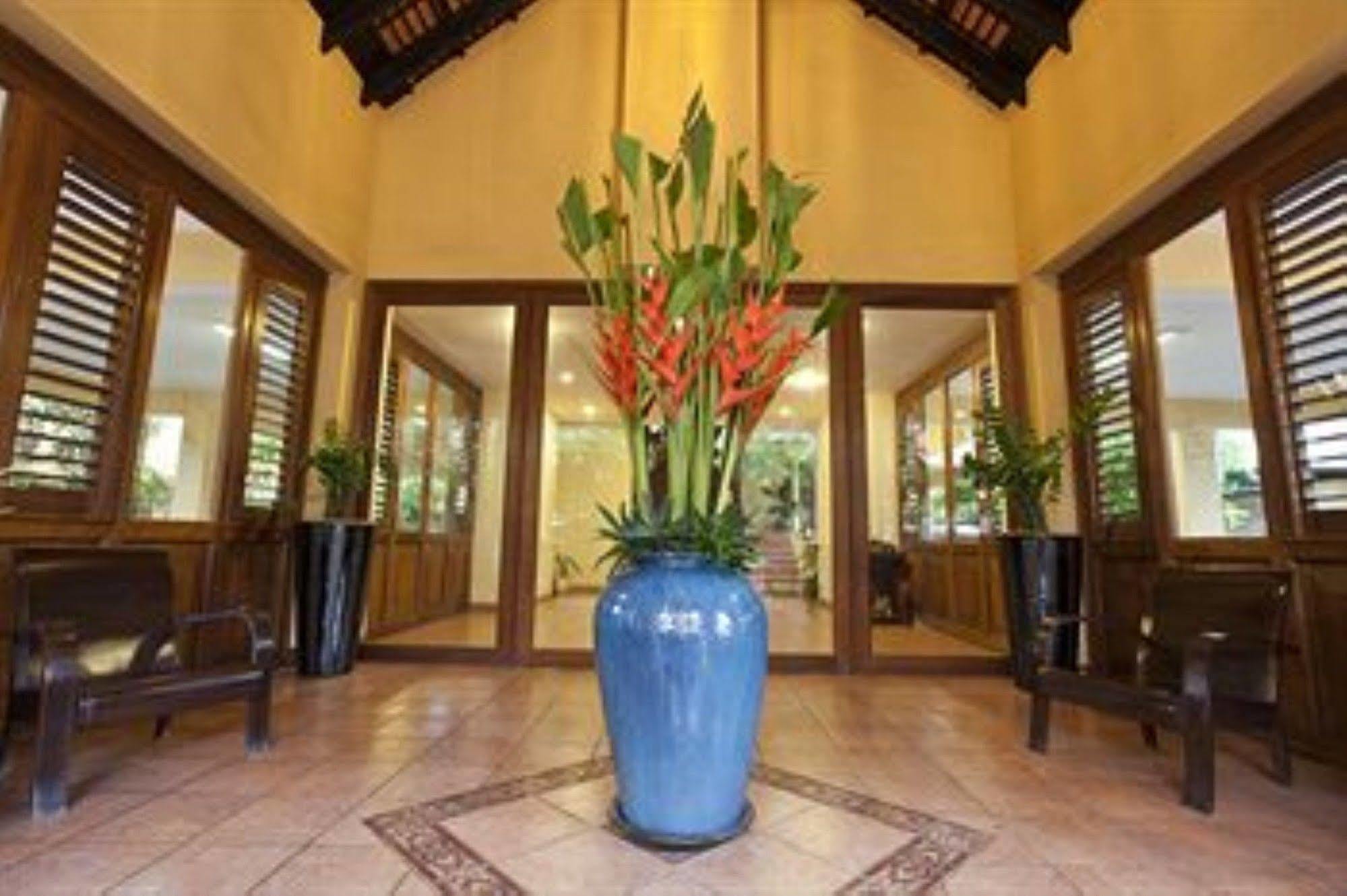 Grand Residence Phnom Penh Exterior foto